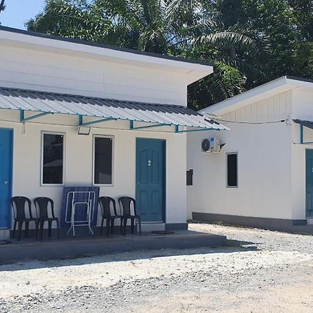 Chalet Meroloh Kuala Kangsar Exterior foto
